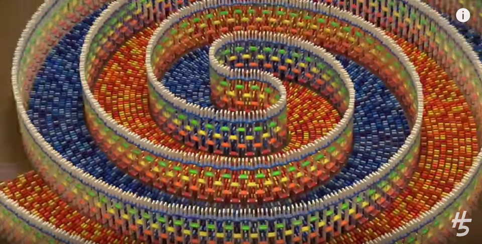 Dominoes Spiral Art