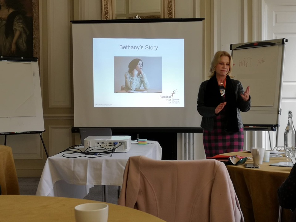 Julia Upton, High Sheriff of Milton Keynes addresses the Working Together to Support Disadvantaged More Able Young People in Milton Keynes meeting at Chicheley Hall, November, 2019