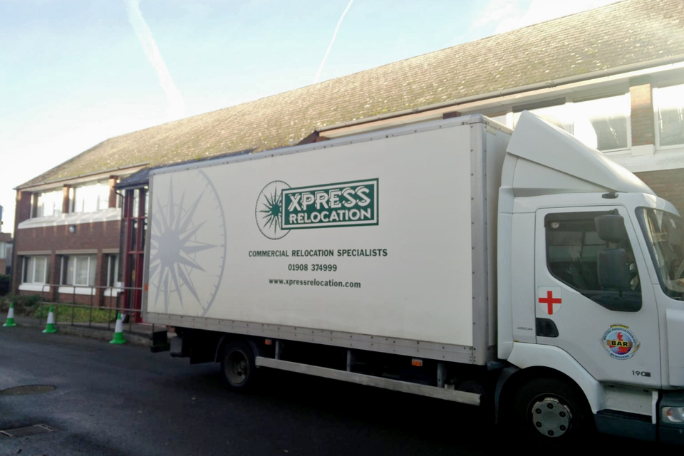 Xpress Relocation moving van outside of Vaughan Harley Building, MK Campus, Open University